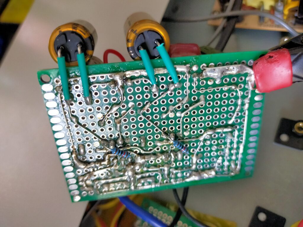 LM386　低ノイズヘッドフォンアンプ　配線面